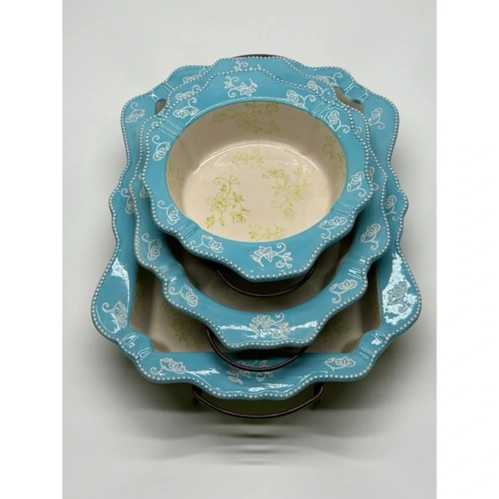 Temptations Floral Lace Blue‎ Ceramic Bakeware Set 3 Pieces with Metal Racks